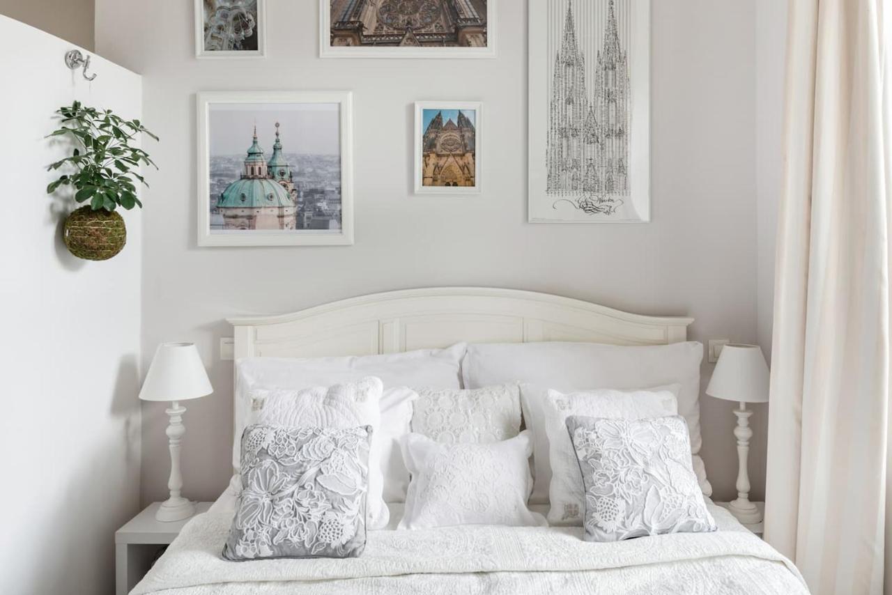 Old Town Square Apartment Prague Ngoại thất bức ảnh